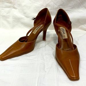 VINTAGE Y2K LEATHER PUMPS